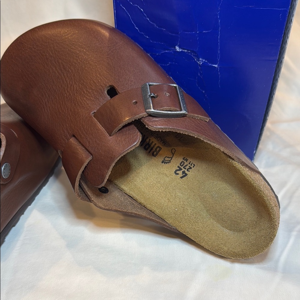 *SOLD* Birkenstock Brown Leather Clogs